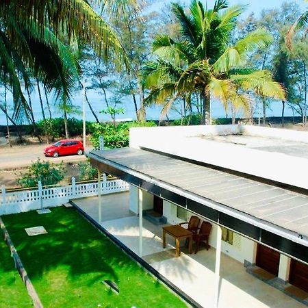 Cherai Natural Beach Hotell Cherai Beach Exteriör bild
